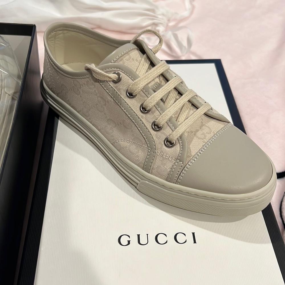 Gucci beige white sneakers